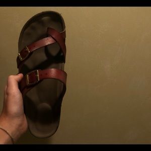 sandals        brand: unknown